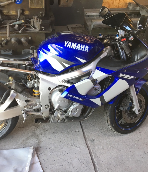 yamaha R6 met kaderbreuk werd gelast door valcke olivier