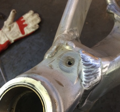 reparatie aluminium aan motokader