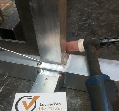 aluminium profielen lassen gemaakt door Olivier Valcke