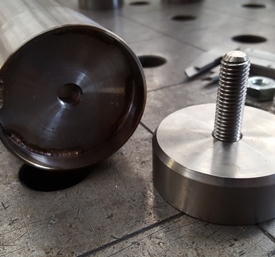 mobiele inox tafel onderstel door valcke olivier