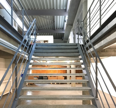 180° draaien van bestaande trap met laswerk door olivier valcke