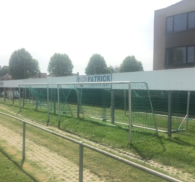 lassen van aluminium voetbal goals door valcke olivier