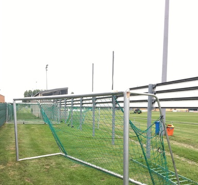 lassen van aluminium voetbal goals door valcke olivier