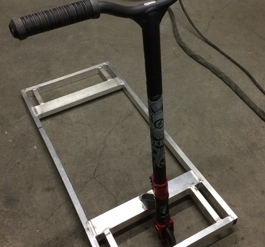 flying horse step in aluminium gemaakt door valcke olivier