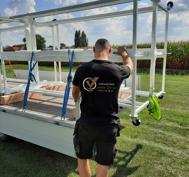 mobiele tafels gemaakt door valcke olivier