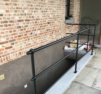 leuningen op maat gemaakt in landelijke stijl door valcke olivier